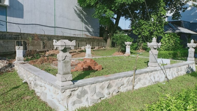 Pura Prajapati di Oasis Lestari